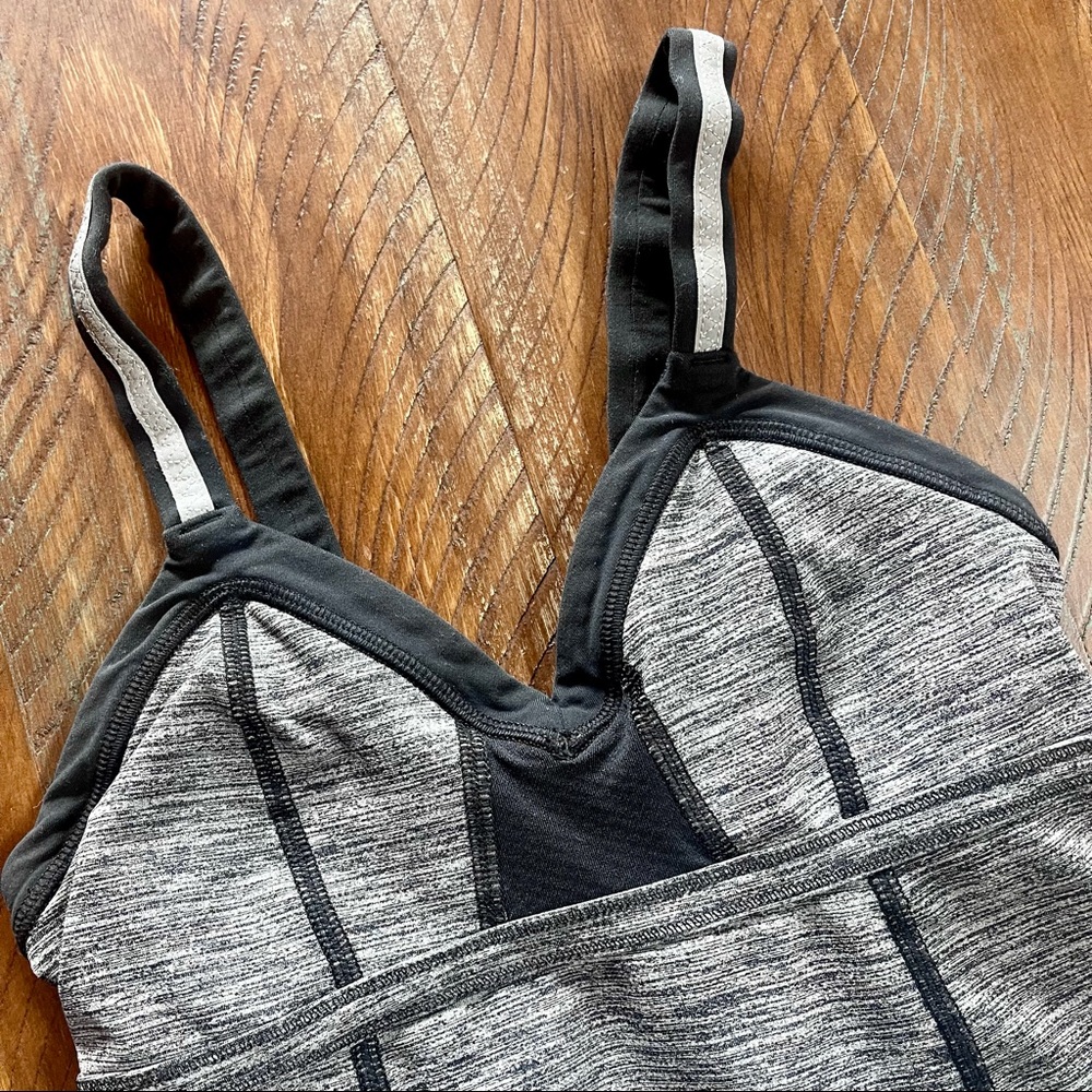 LULULEMON 🖤 Fitness Tank Top / Built in bra